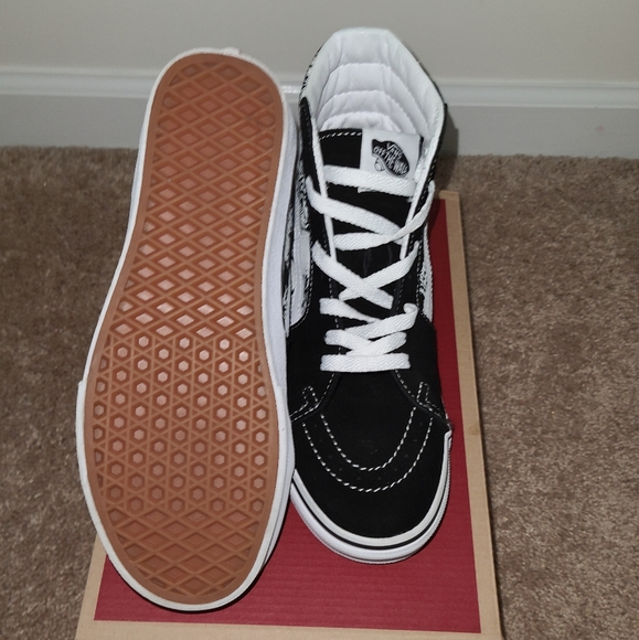 VANS‼️‼️ - Picture 4 of 5